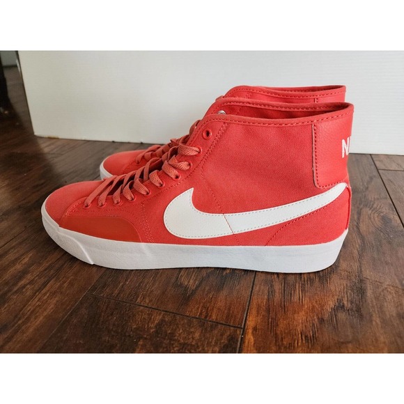 Nike SB BLZR Court Mid Skate Shoes mens 12. Nwob coral - Picture 3 of 7